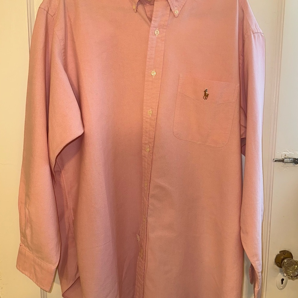 The Iconic Oxford Shirt
Ralph Lauren long-sleeved button-down shirt - Picture 4 of 8
